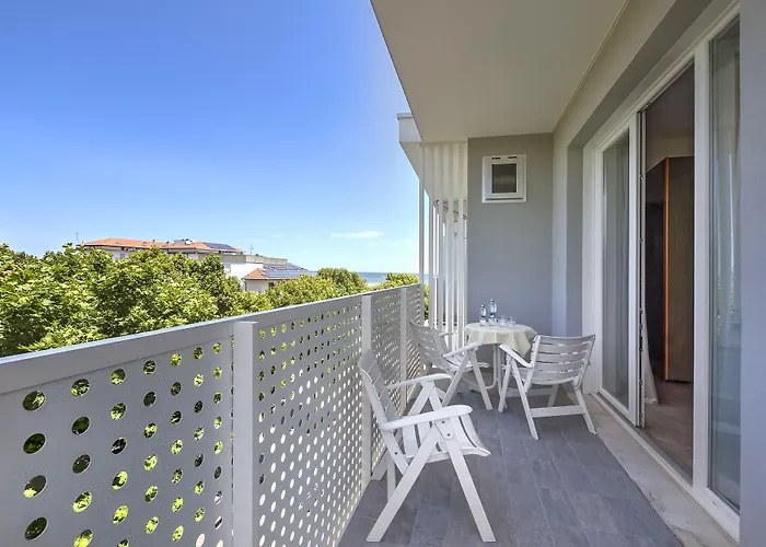 Excelsior 3* 체르비아