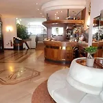 Отель Excelsior 3*
