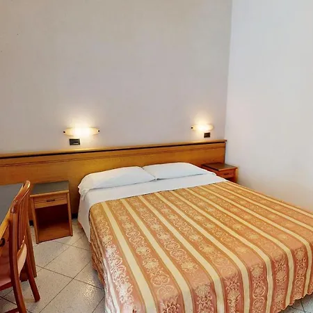 Excelsior Hotel 3*
