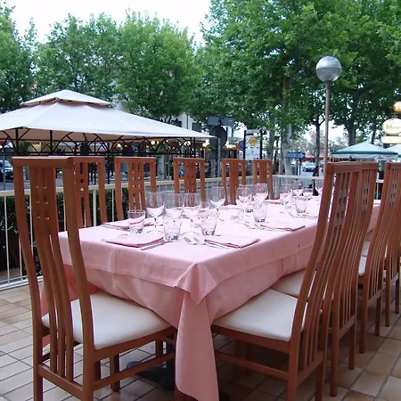 Hotel Excelsior