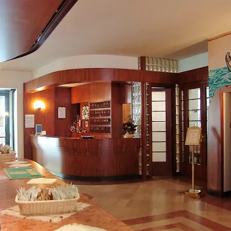 Hotel Excelsior
