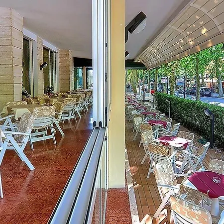 Hotel Excelsior 3*
