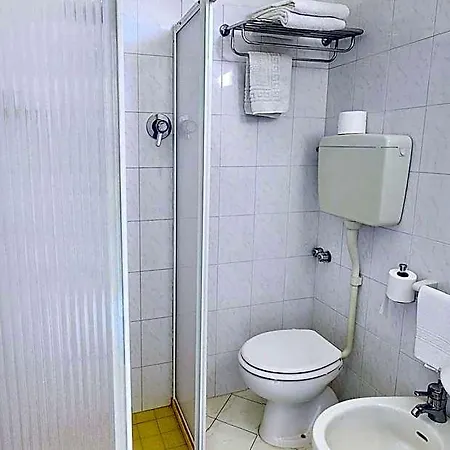 Excelsior Hotel 3*