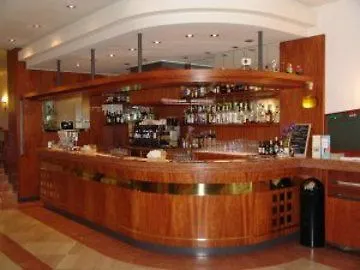Excelsior Hotel 3*