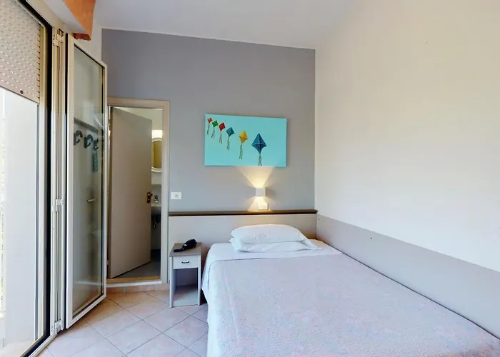 Excelsior Hotel 3*