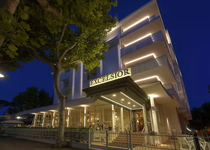 Excelsior Hotel 3*